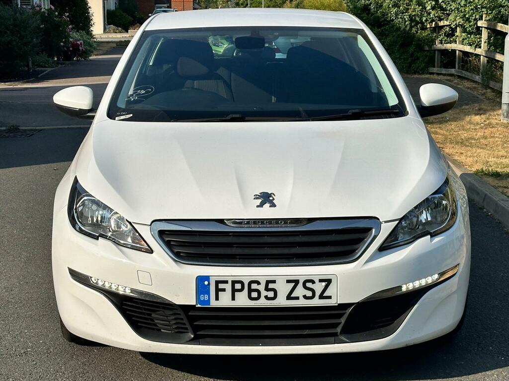 Peugeot 308 Active White #4