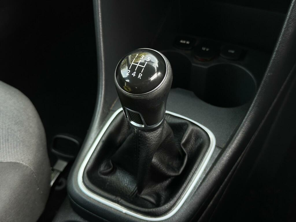 Volkswagen Polo Hatchback Silver #26