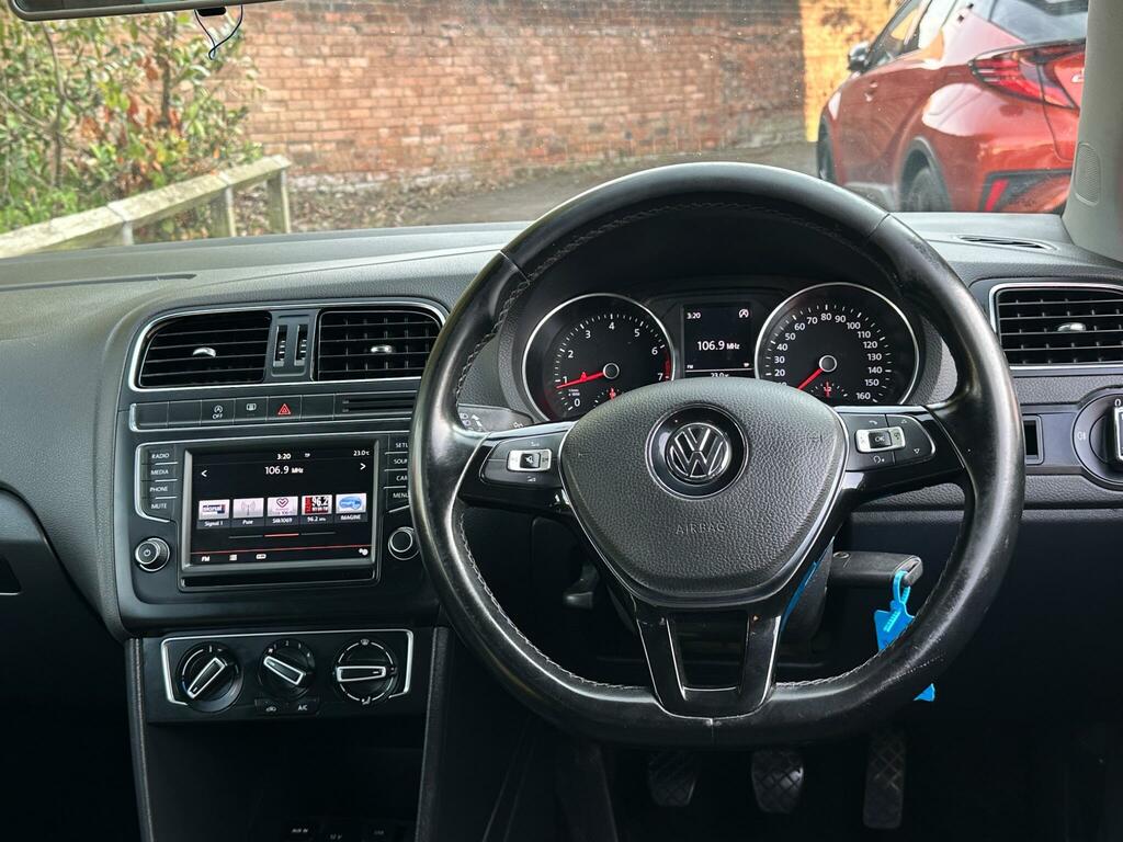 Volkswagen Polo Hatchback Silver #16