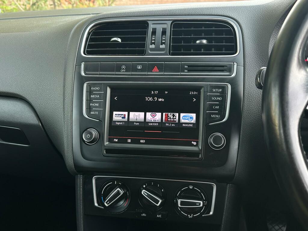 Volkswagen Polo Hatchback Silver #17