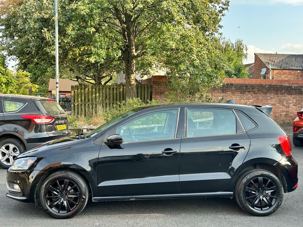 Volkswagen Polo Hatchback Silver #8