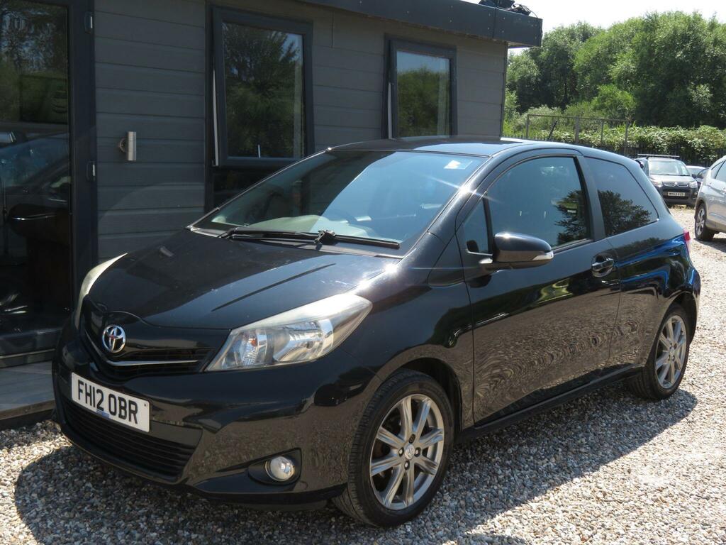 Toyota Yaris 1.33 Dual Vvt-i Sr Euro 5 Black