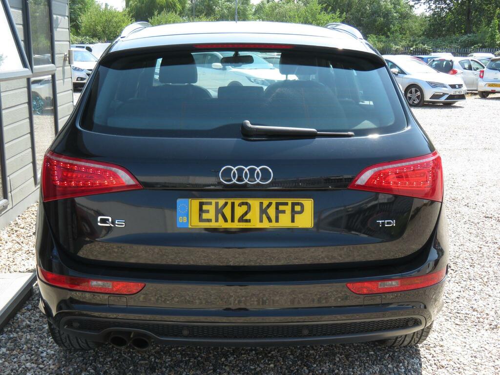 Audi Q5 S Line Black #5