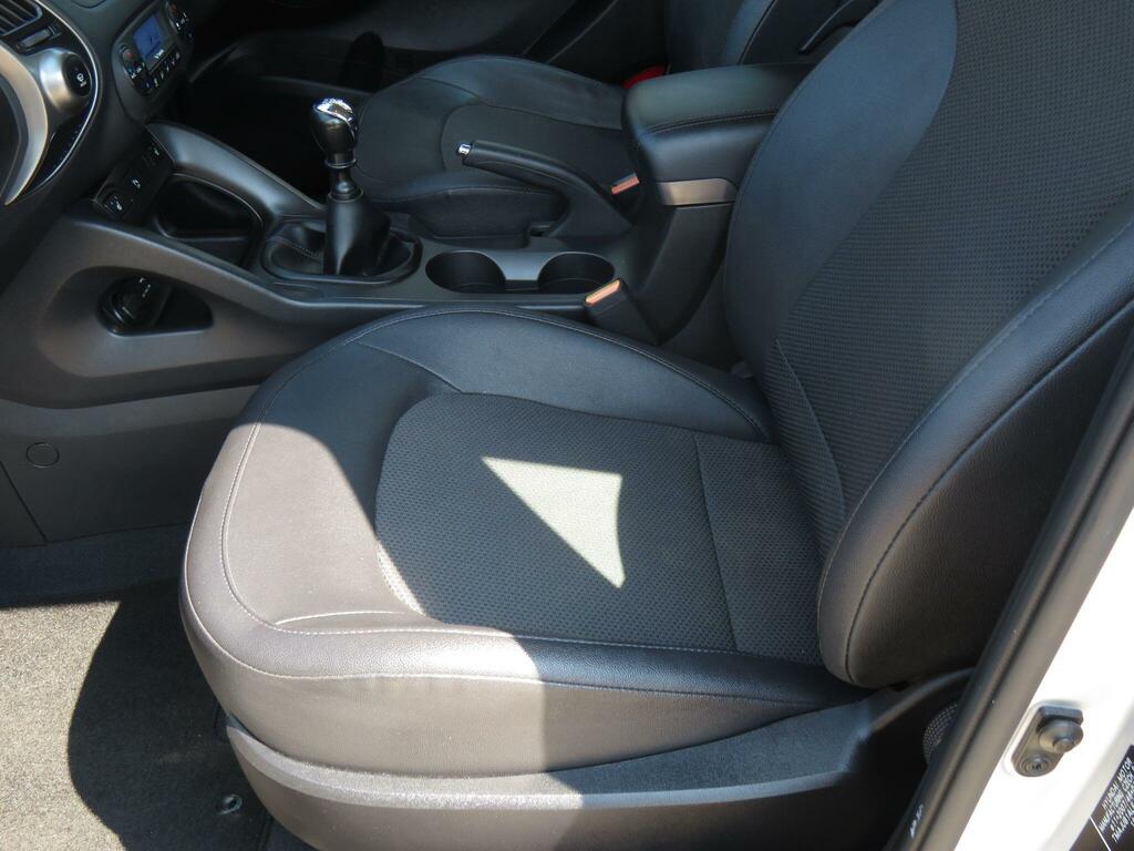 Hyundai Ix35 Crdi Se Black #24