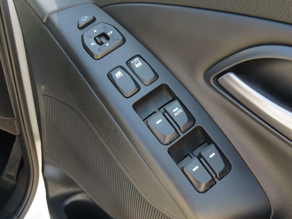 Hyundai Ix35 Crdi Se Black #21