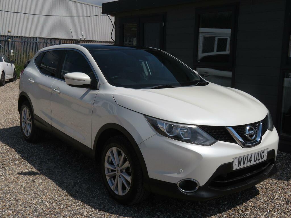 Nissan Qashqai Acenta Premium White #3