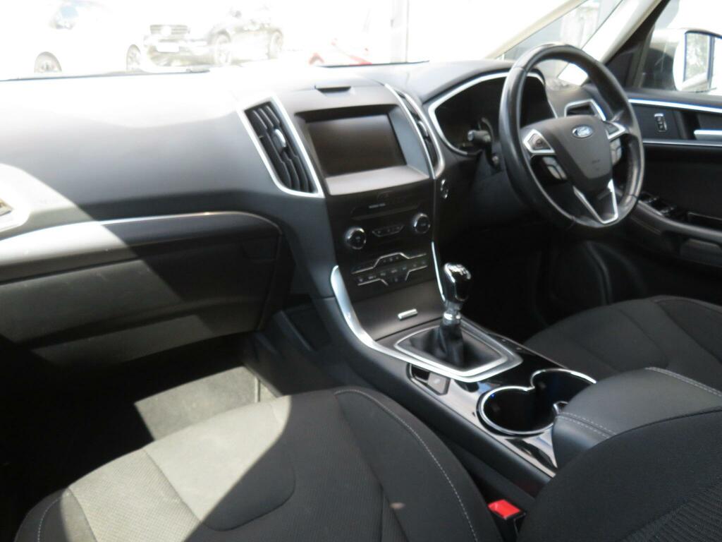 Ford S-Max 2.0 Tdci Zetec Euro 6 Ss White #17