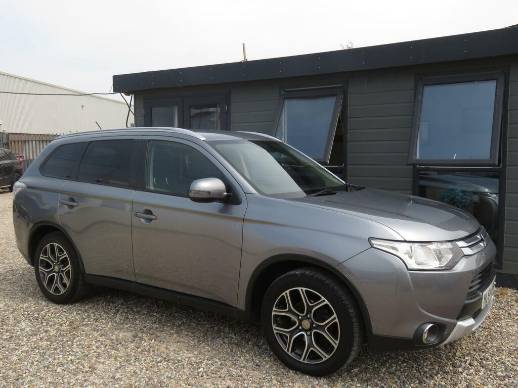 Mitsubishi Outlander 2.0 Phev Gx3h White #41