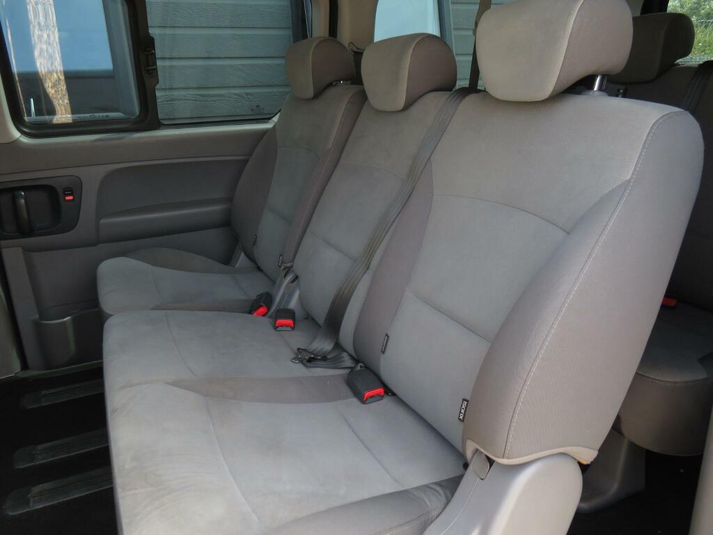 Hyundai I800 Mpv Black #28