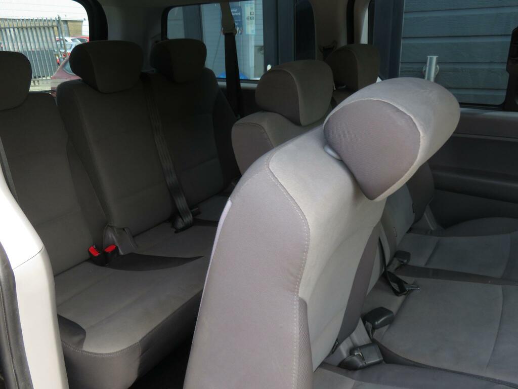 Hyundai I800 Mpv Black #22