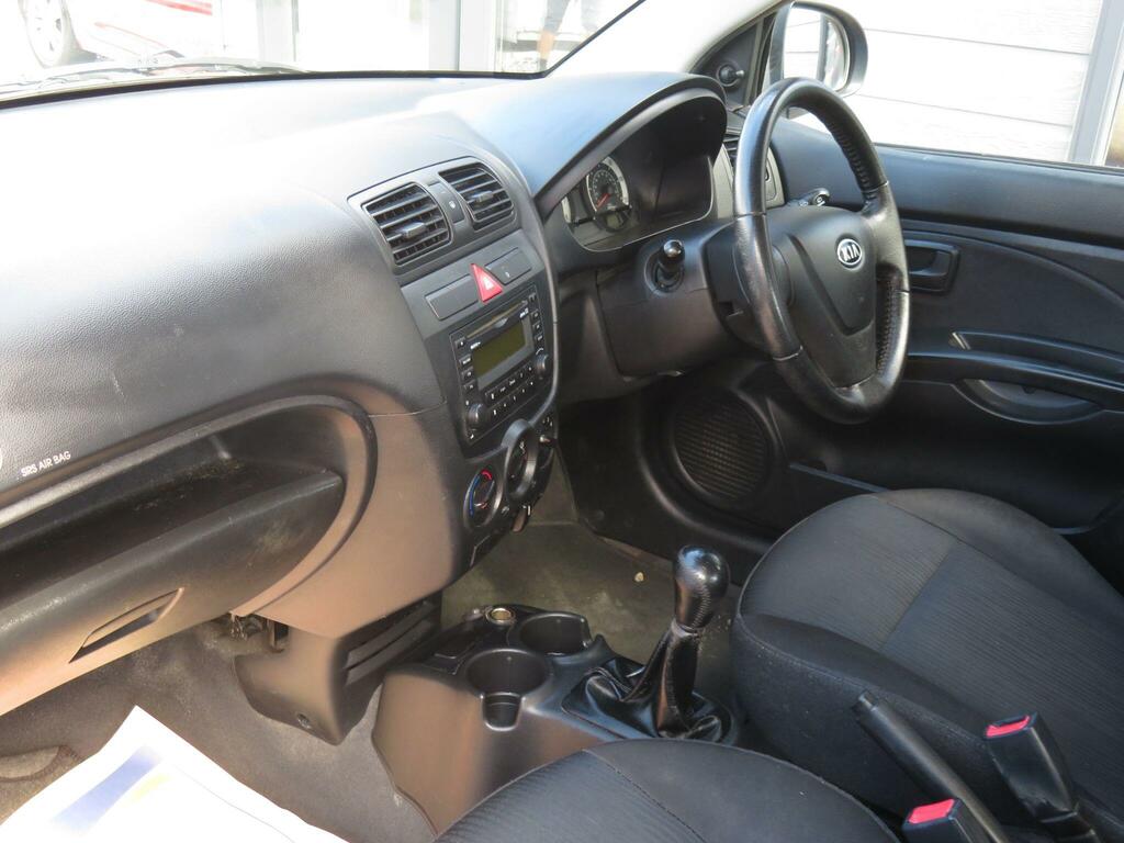 Kia Picanto 1.1 Chill 64 Bhp Blue #17