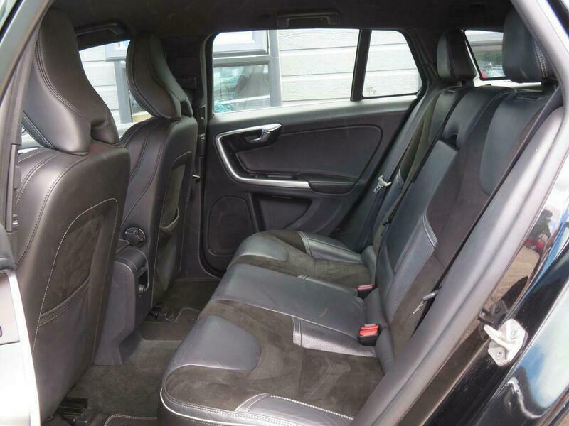 Volvo V60 1.6 D2 Se Lux 113 Bhp Gold #26