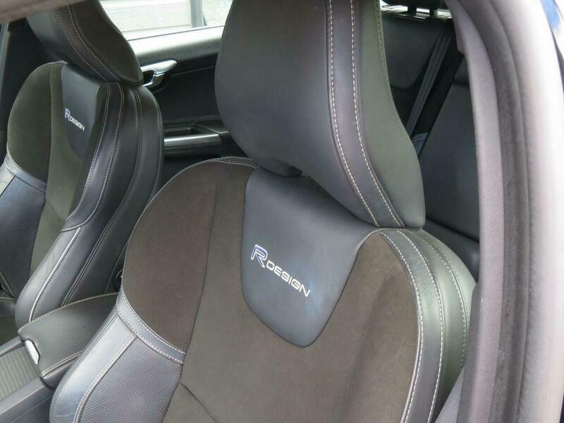 Volvo V60 1.6 D2 Se Lux 113 Bhp Gold #25