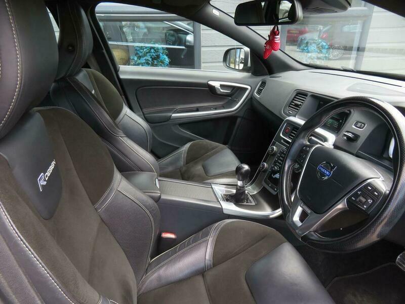 Volvo V60 1.6 D2 Se Lux 113 Bhp Gold #36