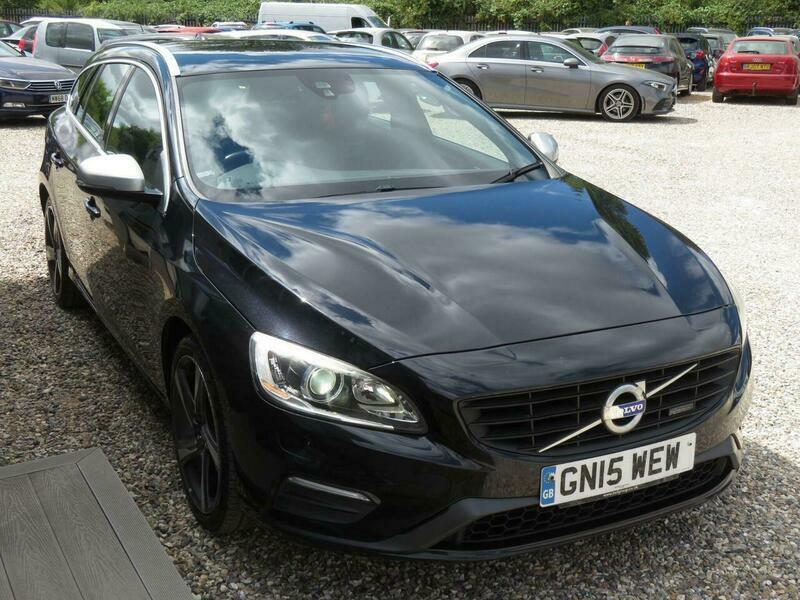 Volvo V60 R-design Lux Black #5