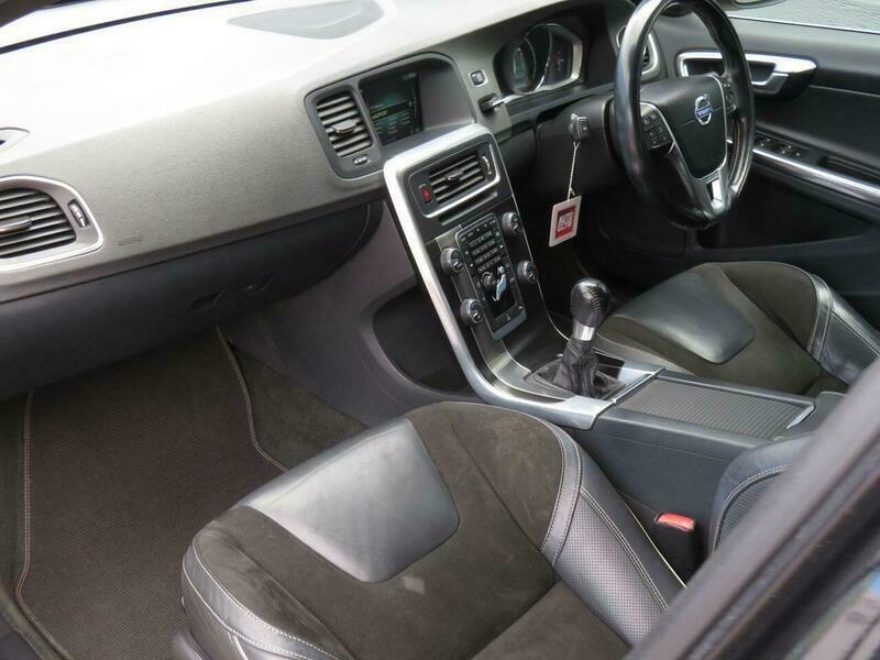 Volvo V60 1.6 D2 Se Lux 113 Bhp Gold #22