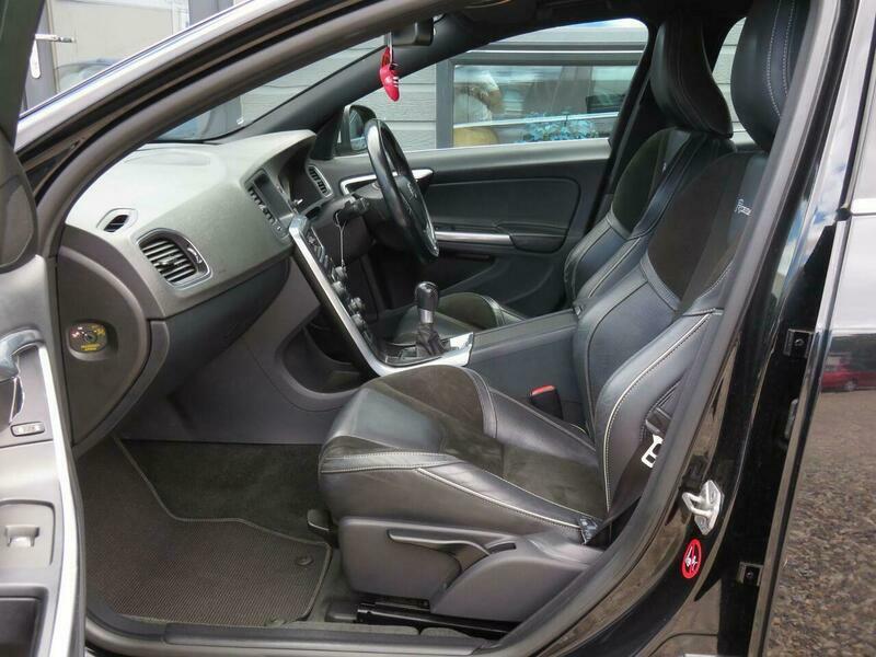 Volvo V60 1.6 D2 Se Lux 113 Bhp Gold #21