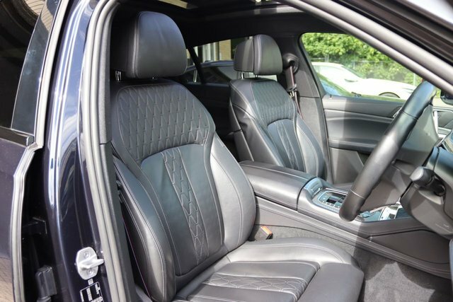 BMW X6 M50i 4.4 Xdrive Black #4