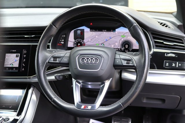 Audi Q8 e tron E-tron Sportback 50 S Line Quattro Grey #4
