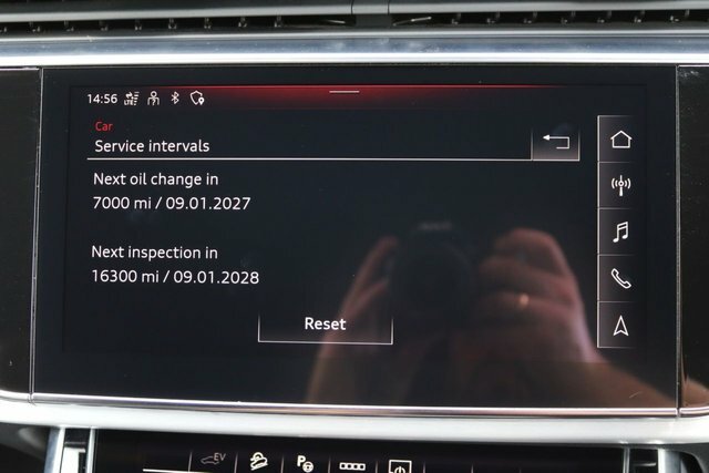 Audi Q8 e tron E-tron Sportback 50 S Line Quattro Grey #12