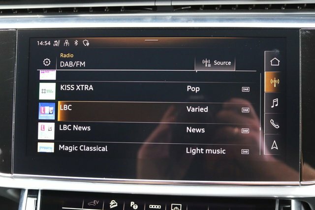 Audi Q8 e tron E-tron Sportback 50 S Line Quattro Grey #11