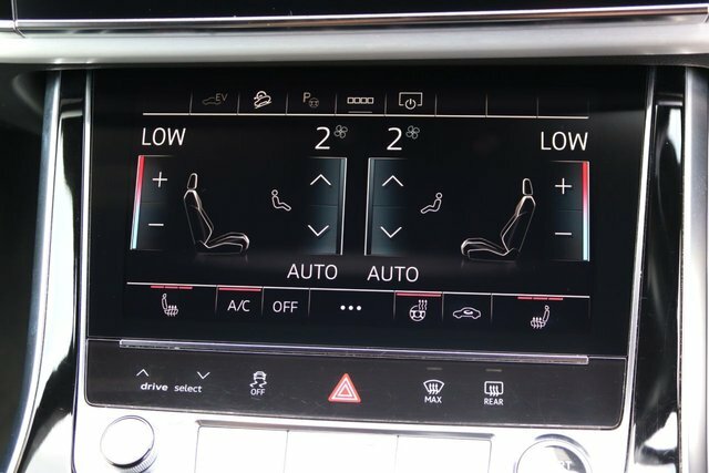 Audi Q8 e tron E-tron Sportback 50 S Line Quattro Grey #13