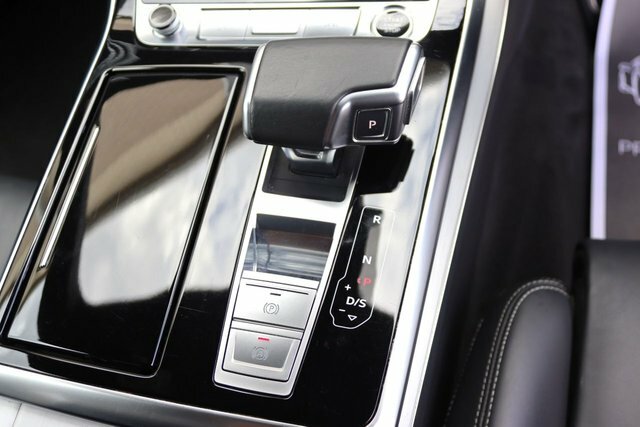 Audi Q8 e tron E-tron Sportback 50 S Line Quattro Grey #14