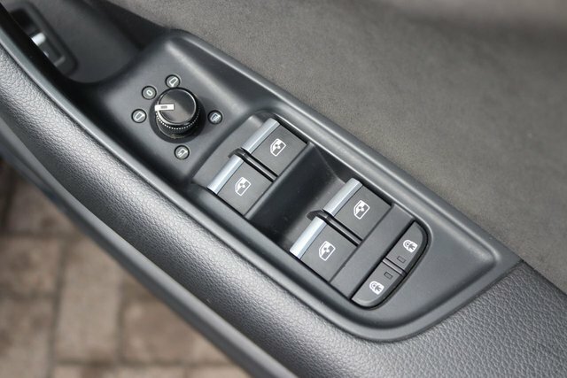 Audi Q8 e tron E-tron Sportback 50 S Line Quattro Grey #21