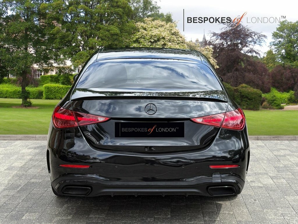 Mercedes-Benz C Class Saloon Black #8
