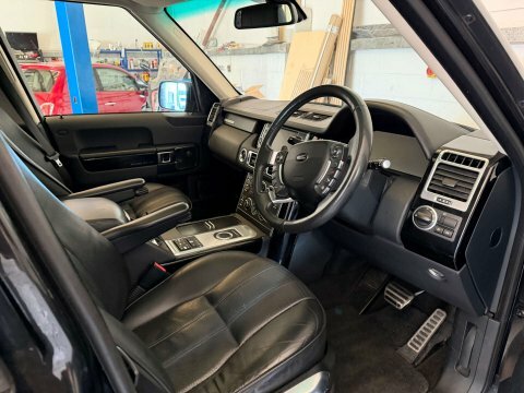 Land Rover Range Rover Westminster Black #31
