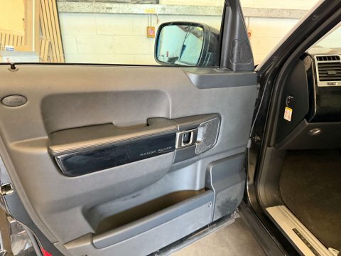 Land Rover Range Rover Westminster Black #37