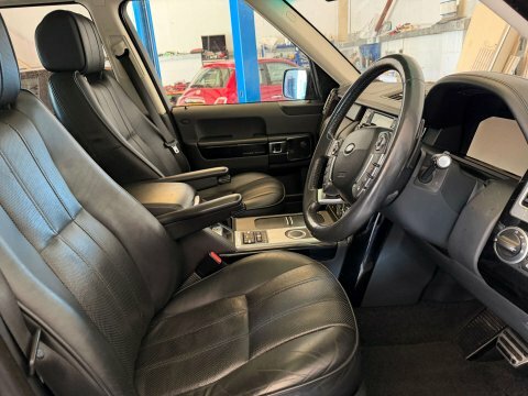 Land Rover Range Rover Westminster Black #30