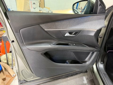 Peugeot 5008 Active Grey #28