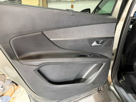 Peugeot 5008 Active Grey #37