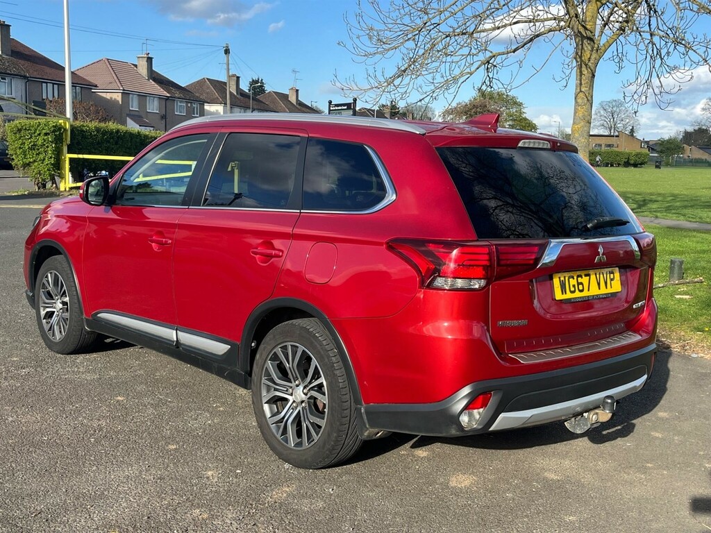 Mitsubishi Outlander 2.2 Di-d 4 4Wd Euro 6 Red #4