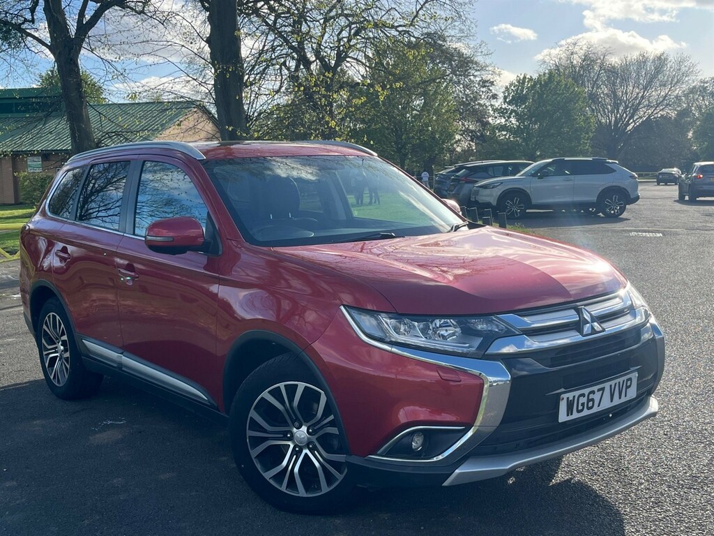 Mitsubishi Outlander 2.2 Di-d 4 4Wd Euro 6 Red #3