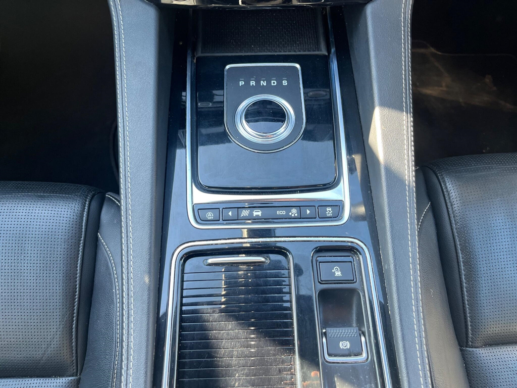 Jaguar F-Pace 2.0 P300 300 Sport Suv Awd Euro 6 White #15