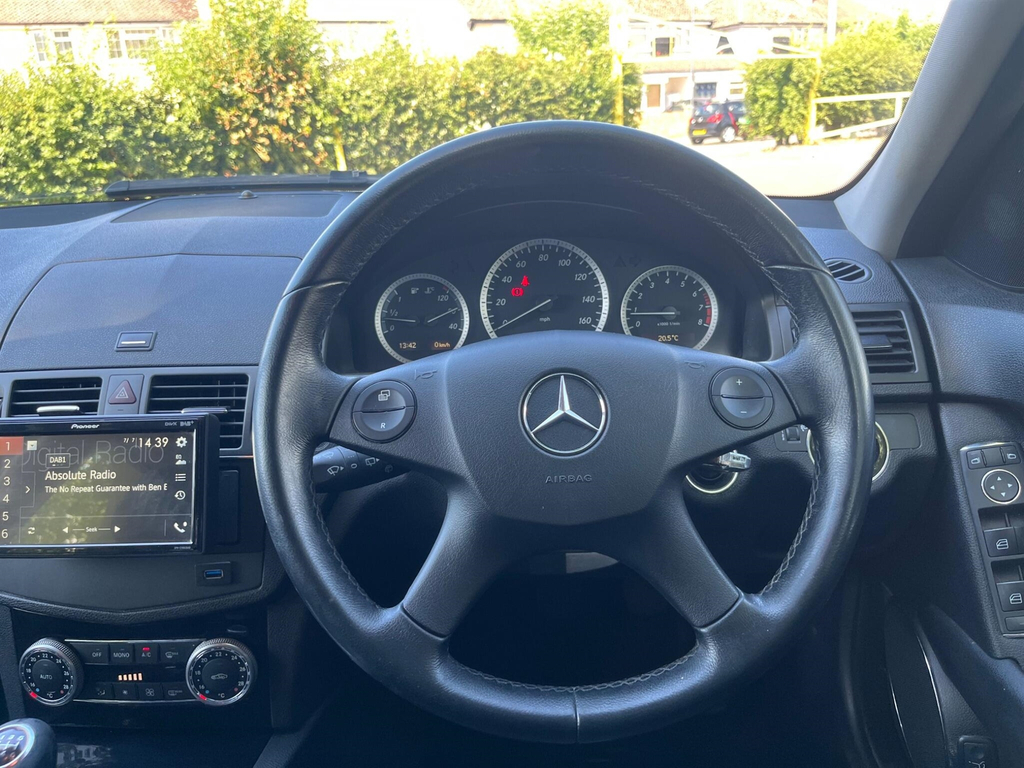 Mercedes-Benz C Class C250 Blueefficiency Elegance Cgi White #13
