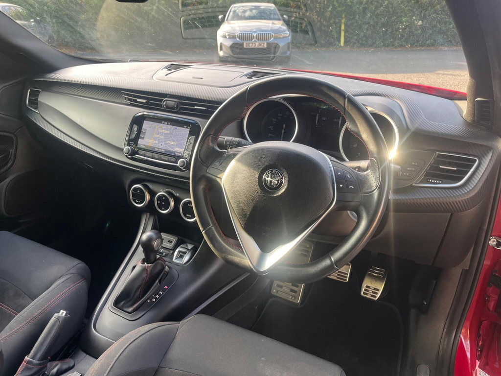 Alfa Romeo Giulietta 2L Speciale Red #11