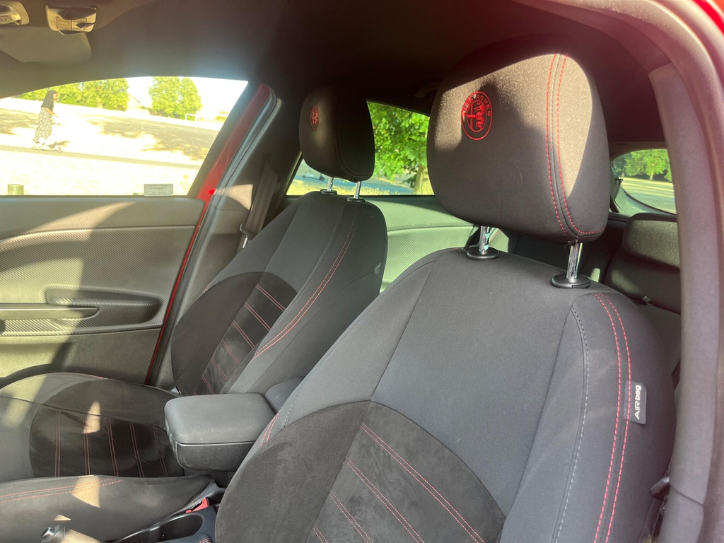 Alfa Romeo Giulietta 2L Speciale Red #22