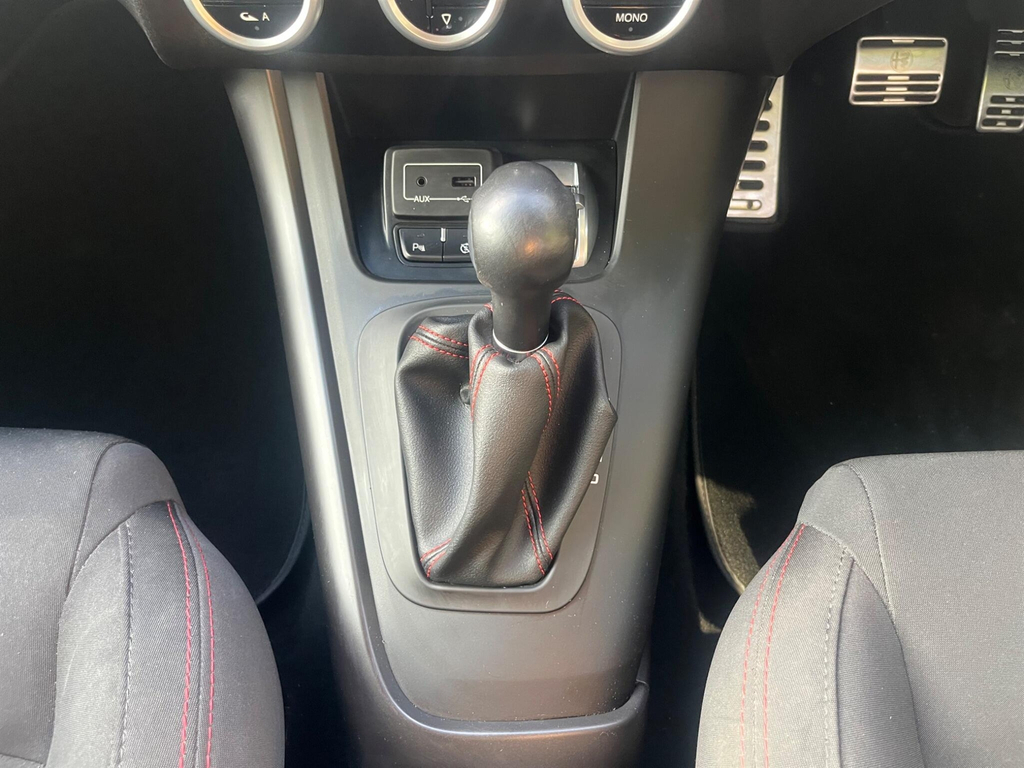 Alfa Romeo Giulietta 2L Speciale Red #17