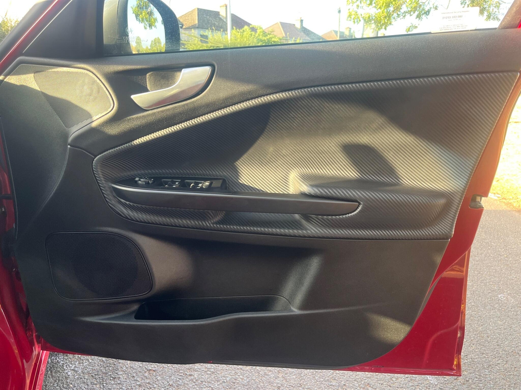 Alfa Romeo Giulietta 2L Speciale Red #12