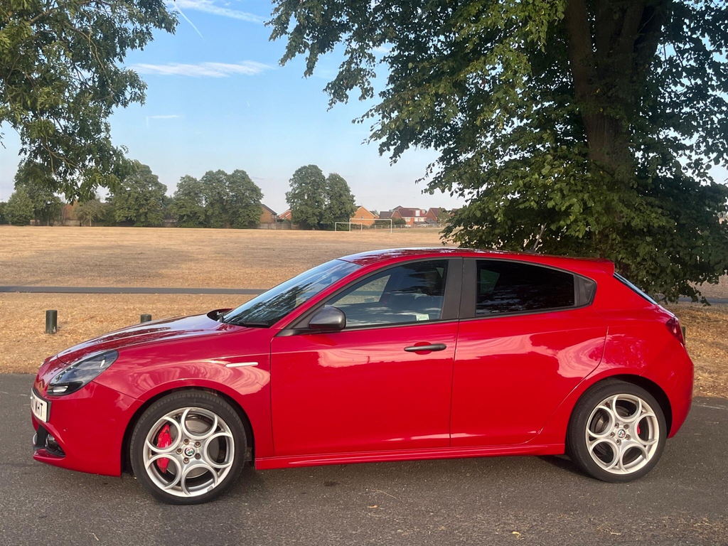 Alfa Romeo Giulietta 2L Speciale Red #7