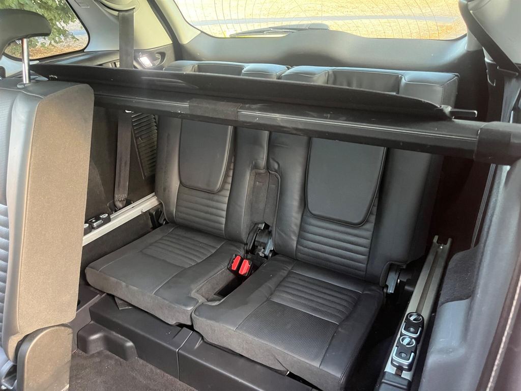 Land Rover Discovery Sport Sd4 Se Tech Black #25