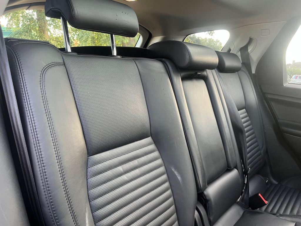 Land Rover Discovery Sport Sd4 Se Tech Black #18