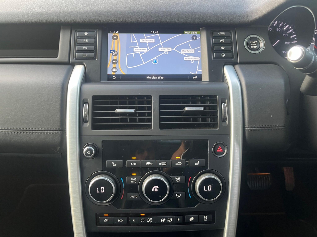 Land Rover Discovery Sport Sd4 Se Tech Black #20