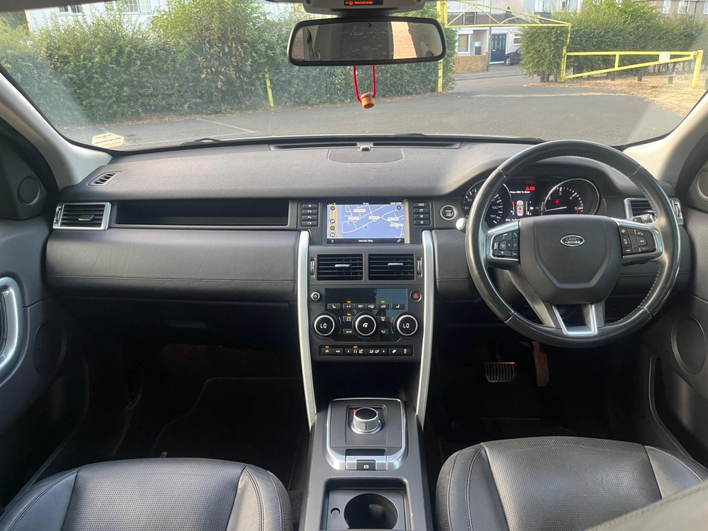 Land Rover Discovery Sport Sd4 Se Tech Black #16