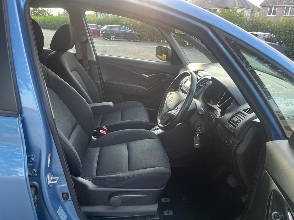 Hyundai Ix20 1.4 Active Euro 5 Ss White #9