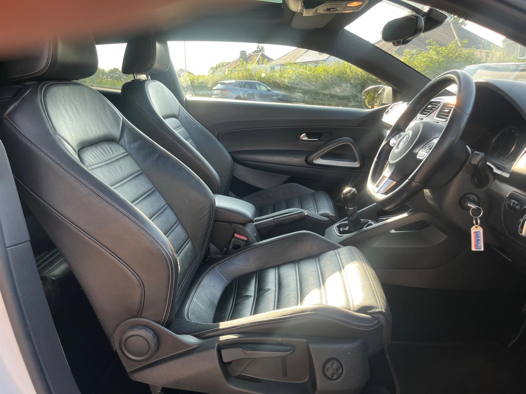 Volkswagen Scirocco 2.0 Tdi Gt Euro 5 Leather, Nav 2013 Grey #9