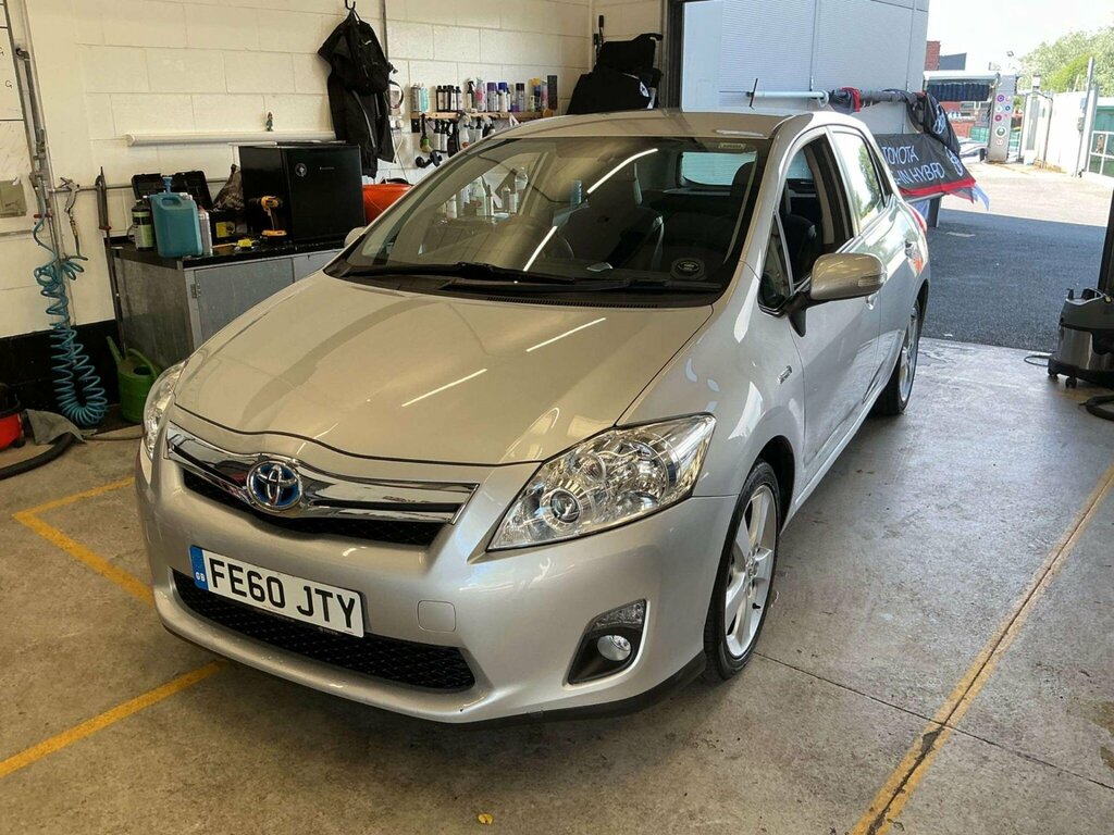 Toyota Auris 1.8 Vvt-h T Spirit Cvt Euro 5 Ss Silver